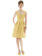 Load image into Gallery viewer, Alfred Sung D658